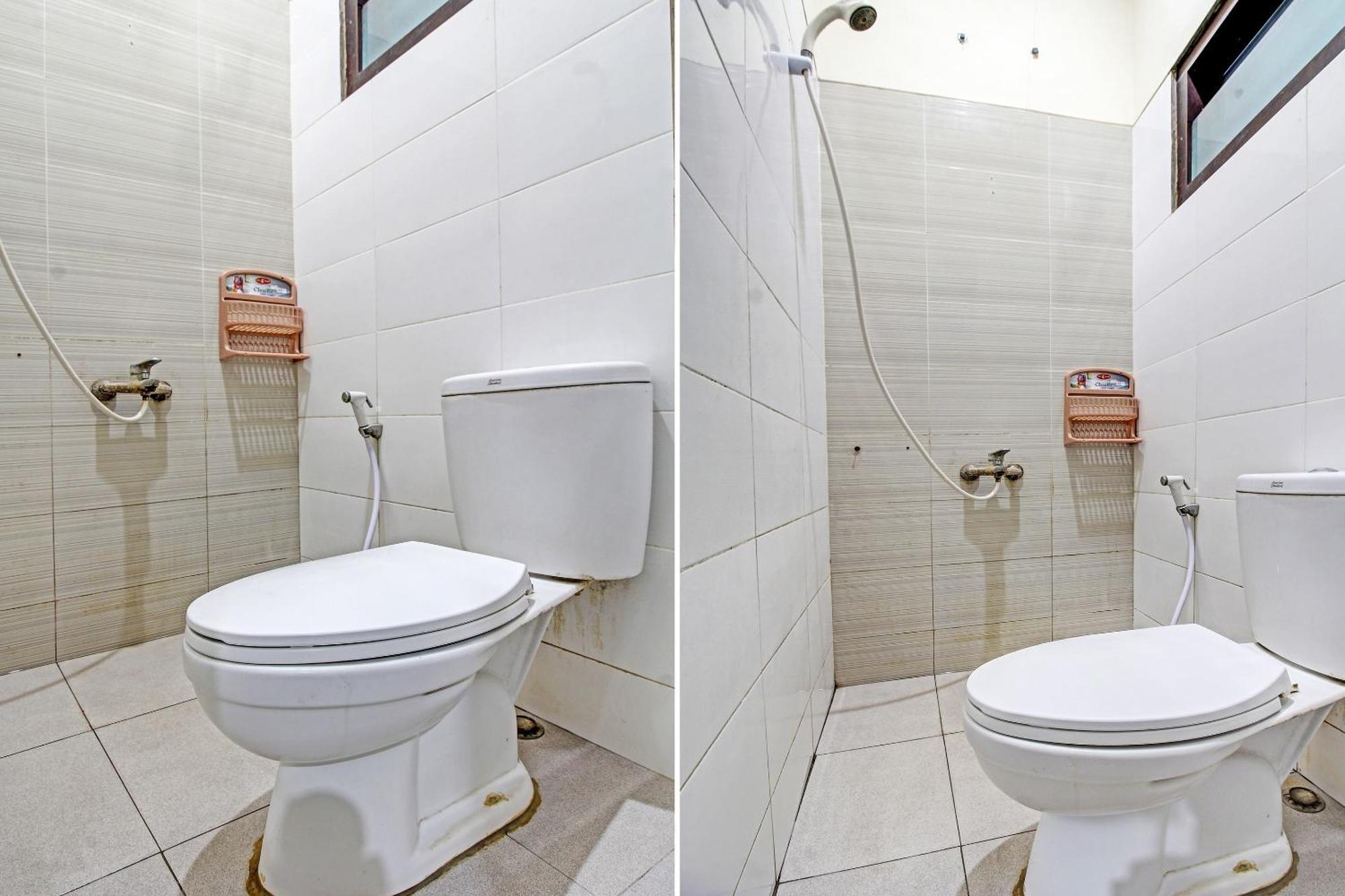 Super Oyo 91202 Family Guest House Syariah Tulungagung Exterior photo